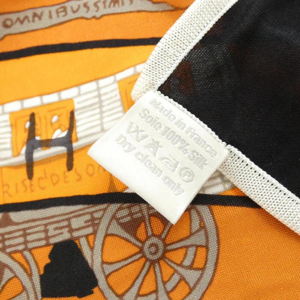 HERMES Black Scarf - Picture 3 of 3